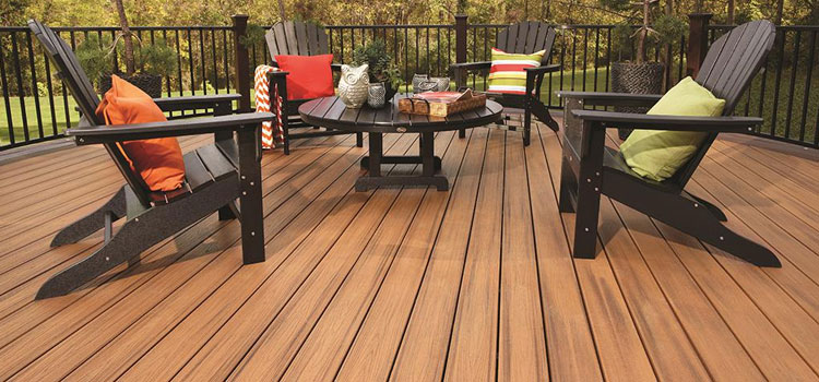 Black TREX Decking in Sunland-Tujunga, CA