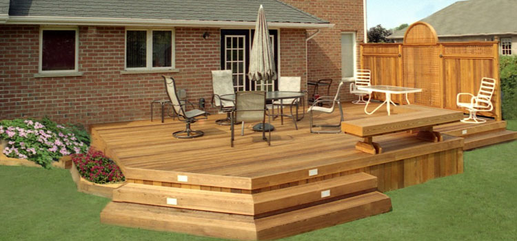 Cedar Composite Decking in Sunland-Tujunga, CA