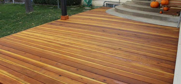 Smooth Redwood Decking in Sunland-Tujunga, CA